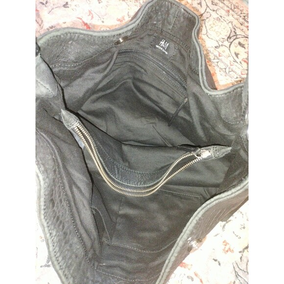 H&M Black XL Genuine Leather Hobo Handbag w/Silvertone Hardware - Picture 10 of 11